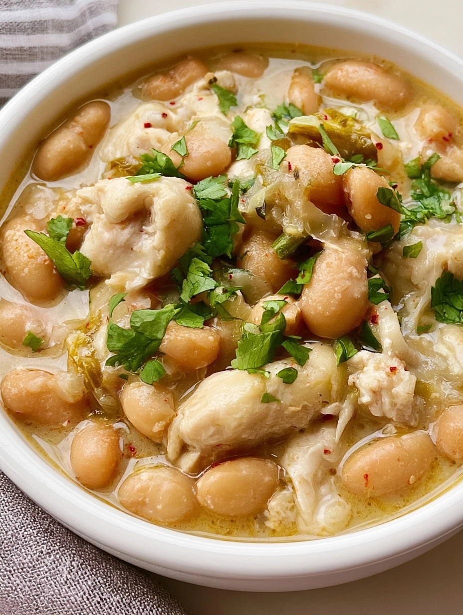 White Chicken Chili: A Creamy Comfort Classic
